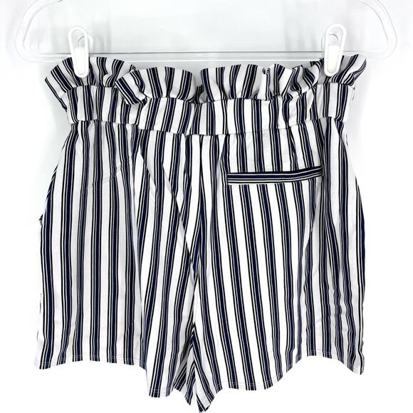 Express High Waist Tie Front Shorts White with Navy Stripes Size 6 - Picture 4 of 7